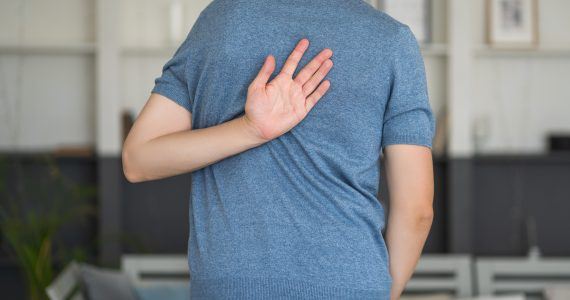 How to Alleviate Pain in Your Mid & Upper Back
